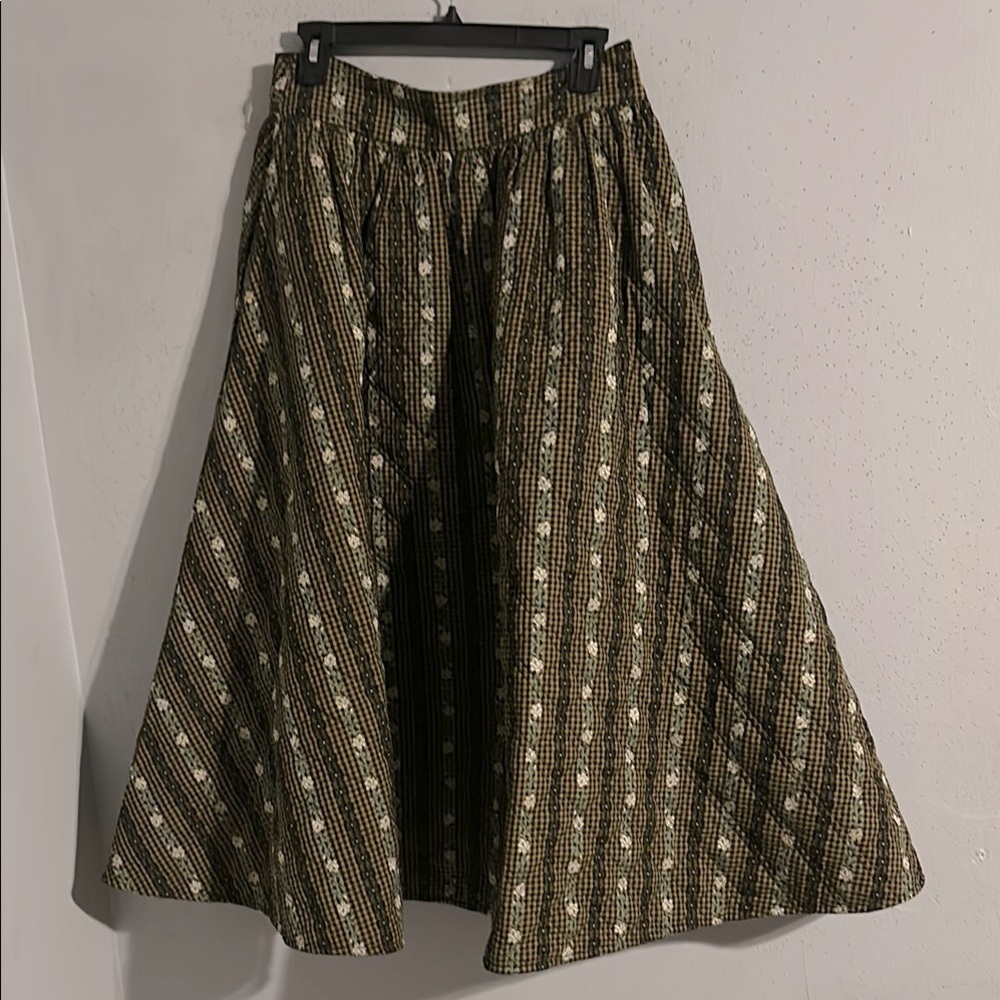 Size:Medium NWT Loeffler Randall Elegant Brown Patterned Skirtfully lined